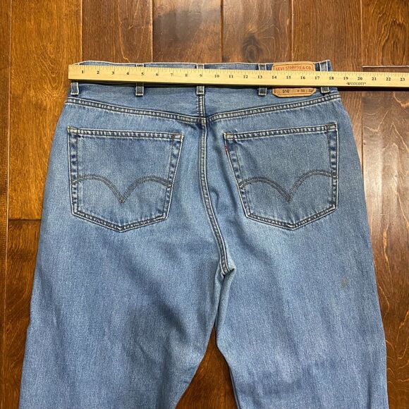 Levi's 550 Relaxed Loose Fit Vintage Y2K 2005 Blue Denim Jeans Mens Size 38 x 32 - Picture 8 of 10